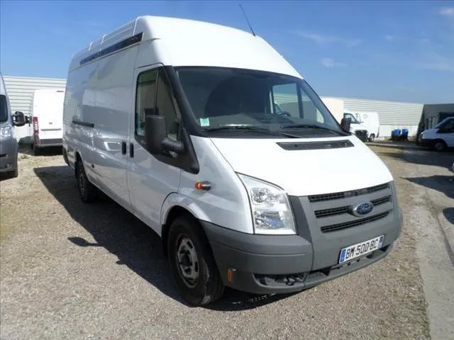 Transit (2006-2014) (Bosch_8_ABS, L'OEM n'est pas répertorié, Pas de code défauts, Pas de problème de freinage)