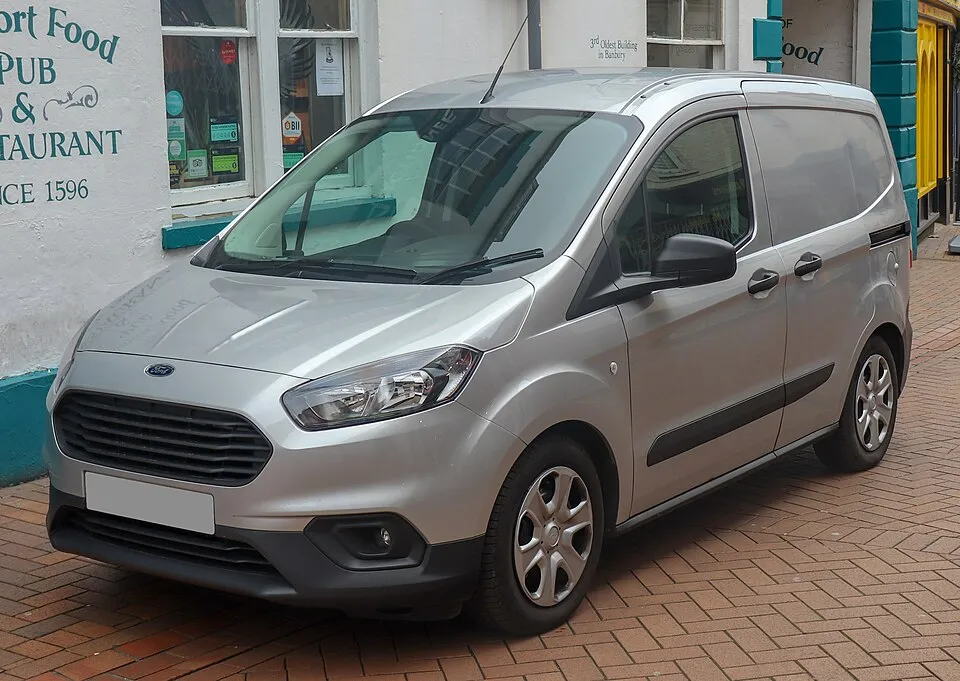 Transit Tourneo Courier (2014-2024) (ATE_MK100_ESP_(46-pins), L'OEM n'est pas répertorié, Pas de code défauts, Pas de problème de freinage)