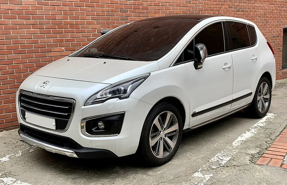 3008 (2008-2016) (Bosch_8_ESP, L'OEM n'est pas répertorié, Pas de code défauts, Pas de problème de freinage)