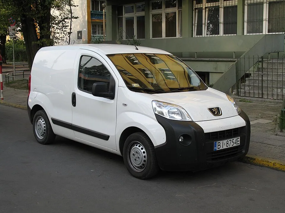 Bipper (2007-2018) (Bosch_8_ABS, L'OEM n'est pas répertorié, Pas de code défauts, Pas de problème de freinage)