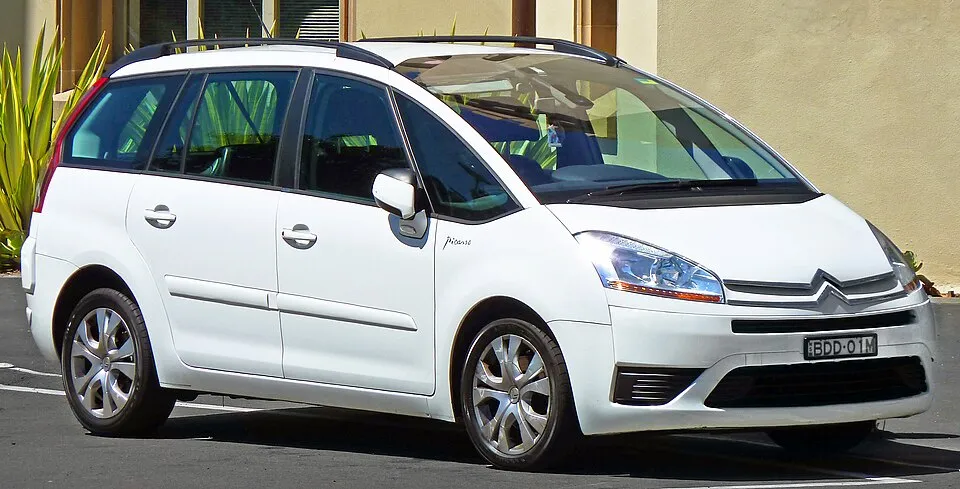 Grand C4 Picasso (2007 - 2013) (Bosch_8_ESP, L'OEM n'est pas répertorié, Pas de code défauts, Pas de problème de freinage)