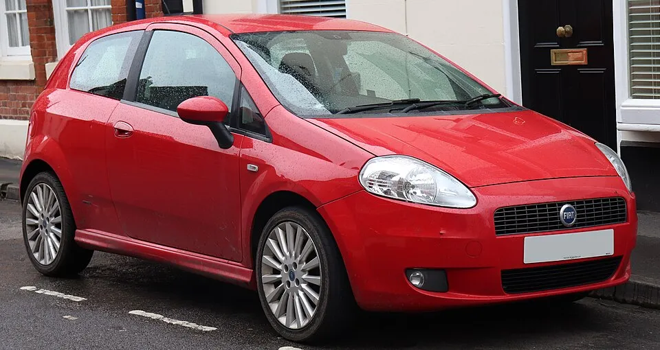 Grande Punto 199 (2005-2011) (Bosch_8_ESP, L'OEM n'est pas répertorié, Pas de code défauts, Pas de problème de freinage)