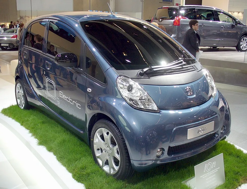 Ion (2009-2016) (Bosch_8_ESP, L'OEM n'est pas répertorié, Pas de code défauts, Pas de problème de freinage)