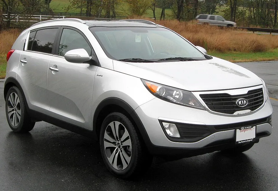 Sportage	SL (2010-2015) (Mando_MGH-60_ESC_(38-pins), L'OEM n'est pas répertorié, Pas de code défauts, Pas de problème de freinage)