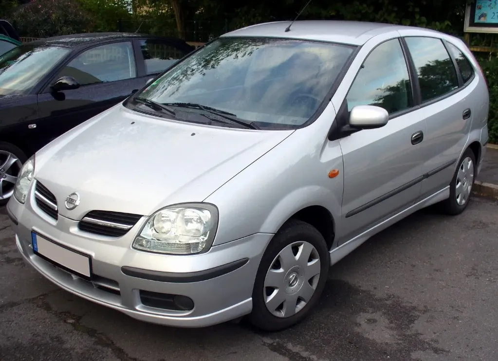 Almera Tino V10 (2000-2006) (Bosch_8_ABS, L'OEM n'est pas répertorié, Pas de code défauts, Pas de problème de freinage)