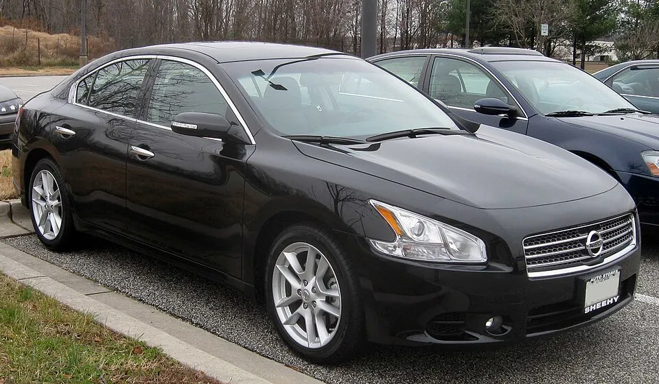 Maxima A35 (2008-2014) (Bosch_8_ABS, L'OEM n'est pas répertorié, Pas de code défauts, Pas de problème de freinage)
