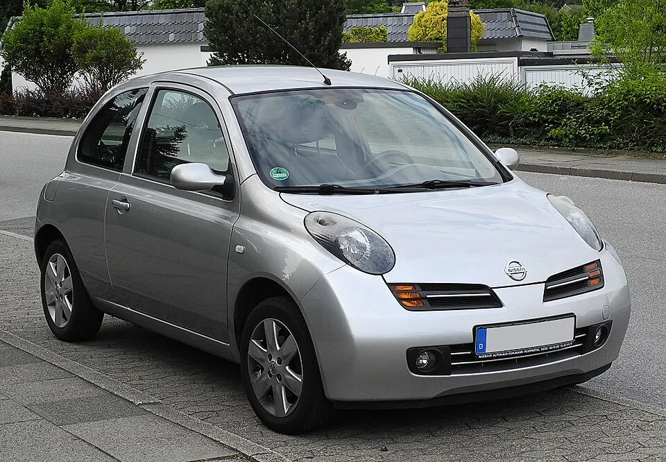 Micra K12 (2003-2010) (Bosch_8_ABS, L'OEM n'est pas répertorié, Pas de code défauts, Pas de problème de freinage)