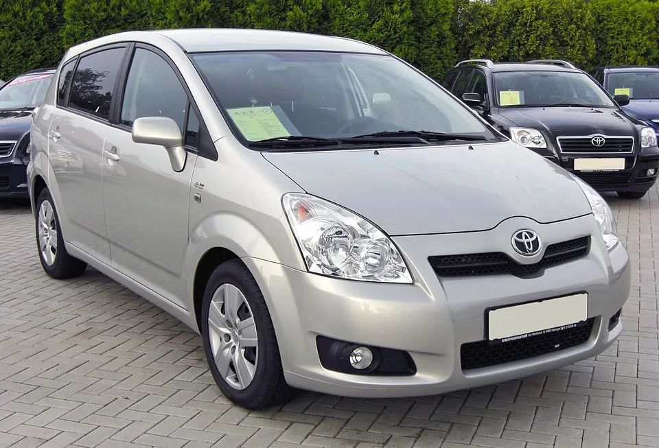 Corolla Verso AR10 (2004-2009) (Bosch_8_ABS, L'OEM n'est pas répertorié, Pas de code défauts, Pas de problème de freinage)