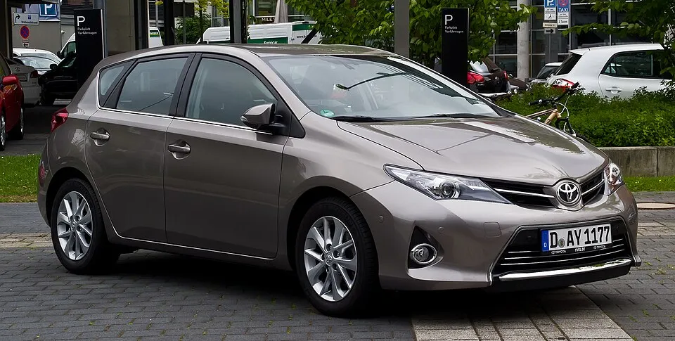 Auris NZE18 / ZRE18 (2012-2019)