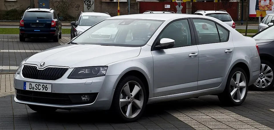 Octavia 5E (2013-2020) (ATE_MK100_ESP_(46-pins), L'OEM n'est pas répertorié, Pas de code défauts, Pas de problème de freinage)