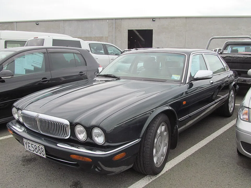 Super Eight X308 (1996-2003) (ATE_MK20, L'OEM n'est pas répertorié, Pas de code défauts, Pas de problème de freinage)