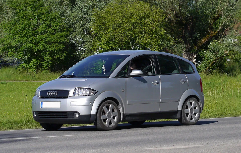 A2 8Z (2000-2005) (ATE_MK60, L'OEM n'est pas répertorié, Pas de code défauts, Pas de problème de freinage)