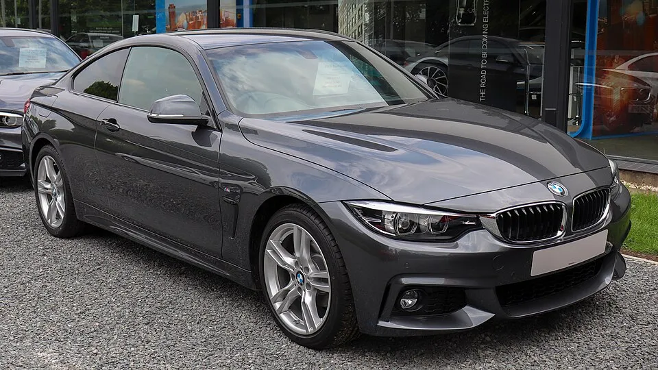 4 Series F32 / F33 / F36 (2014-2020) (ATE_MK100_ESP (38-pins), L'OEM n'est pas répertorié, Pas de code défauts, Pas de problème de freinage)